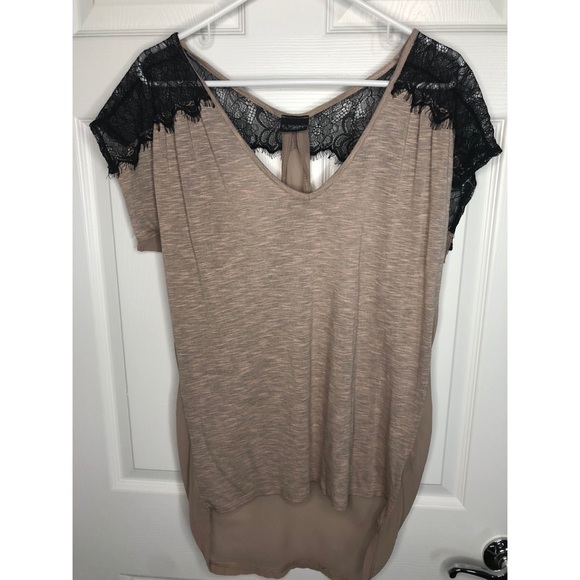 Daytrip Tops - Daytrip Top Daytrip Tops - Daytrip Top